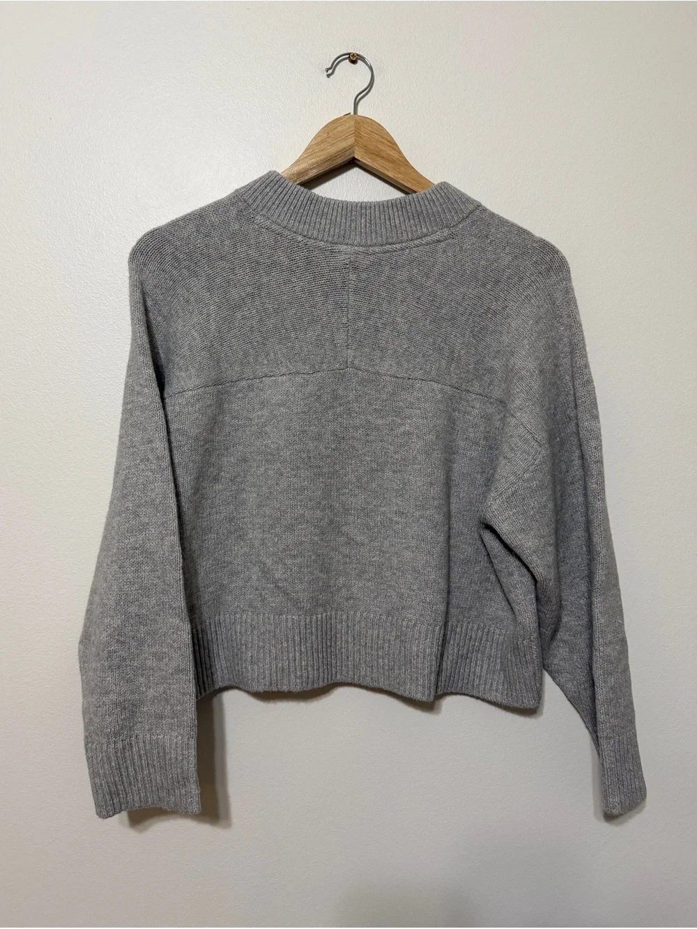 NWT GAP Kid’s Cash Soft Oversized Sweater Size 12 XL Girl’s New Gray